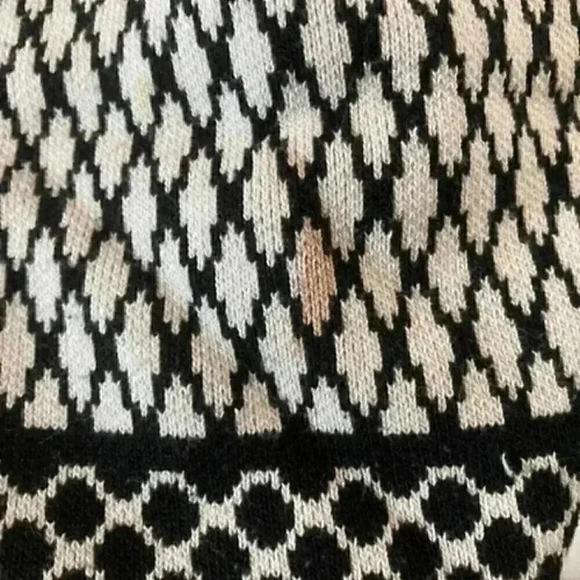 Jealous tomato sweater dress in size medium - Picture 5 of 6